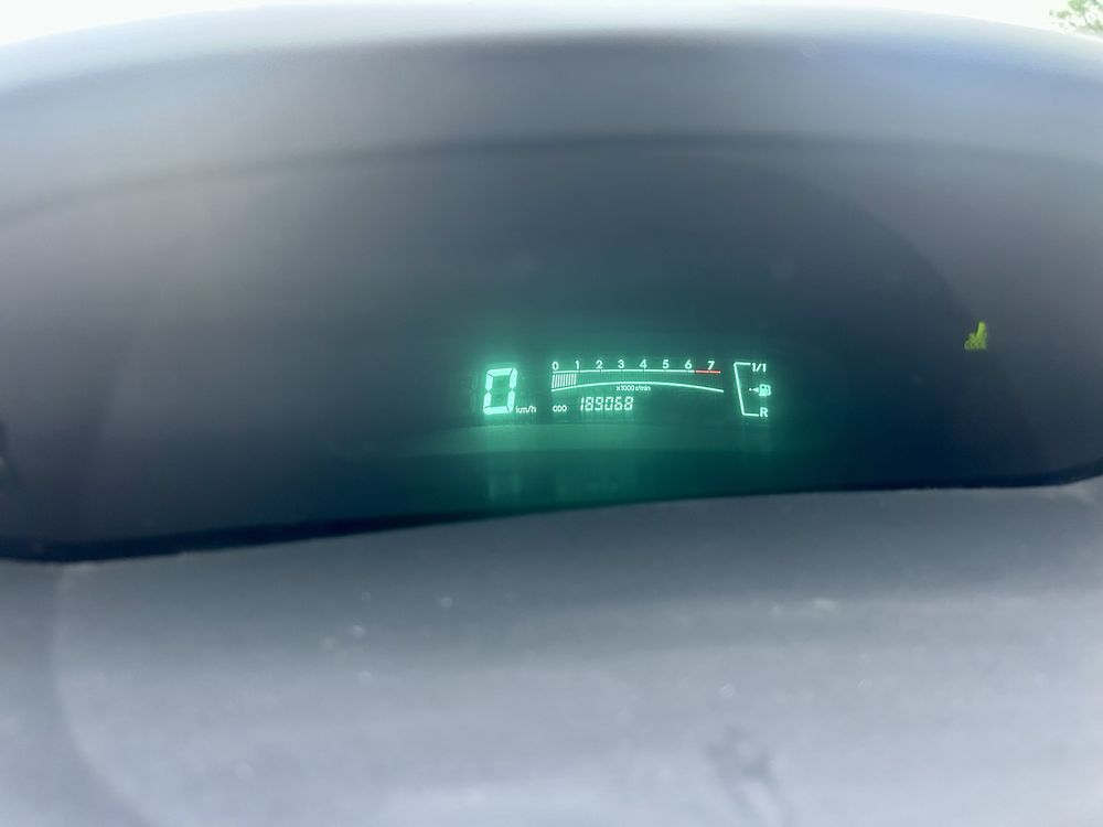 Toyota Yaris 1.0Vvti