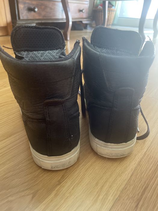 Botas/tenis mota TCX cabedal