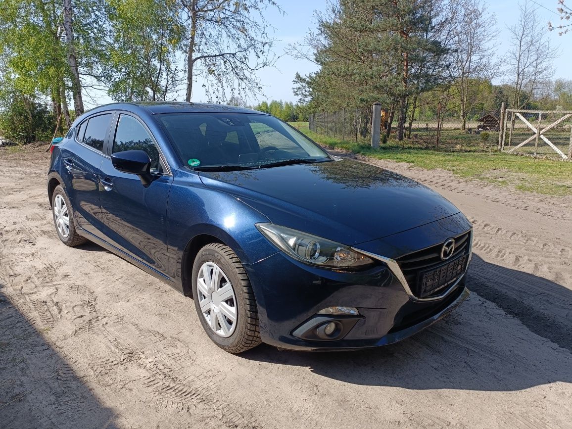 Mazda 3 2015r  2.2  diesel. bezwypadkowa bardzo bogata wersja