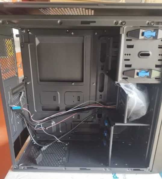 Obudowa Sharkoon VS4V ATX