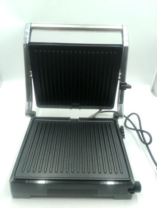 Grill elektryczny Black+Decker BXGR2200E (2200W)