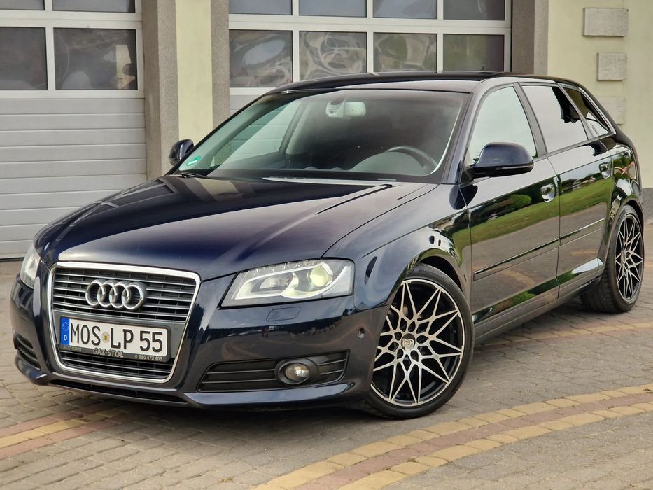 Audi A3 Pdc 360 Sam Parkuje Klima BI-Xenon  Super Stan