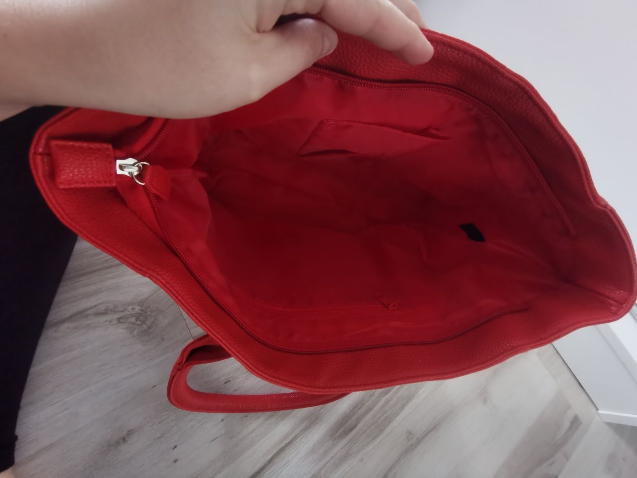 Nowa torebka czerwona