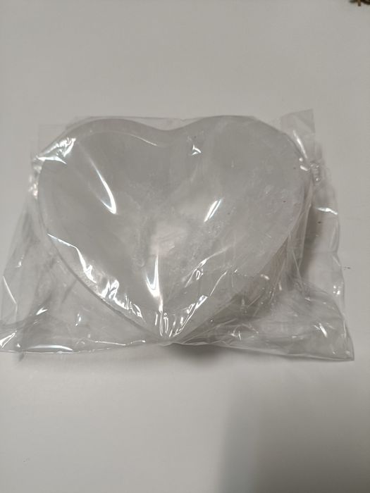Taça Coração de Selenita 10x9cm