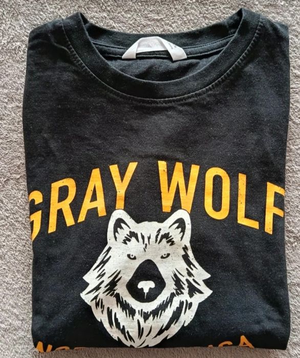 T-shirt manga comprida só 2€ da Mango 10 anos