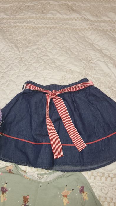 Пакет, лот,набір одягу на дівчинку 104-110,4-5,халат,сукня,джинси,юбка