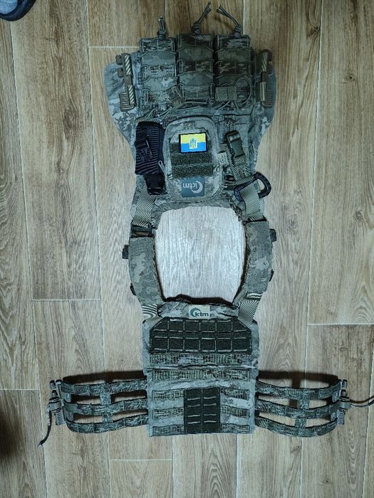 Плитоноска KTM б/у