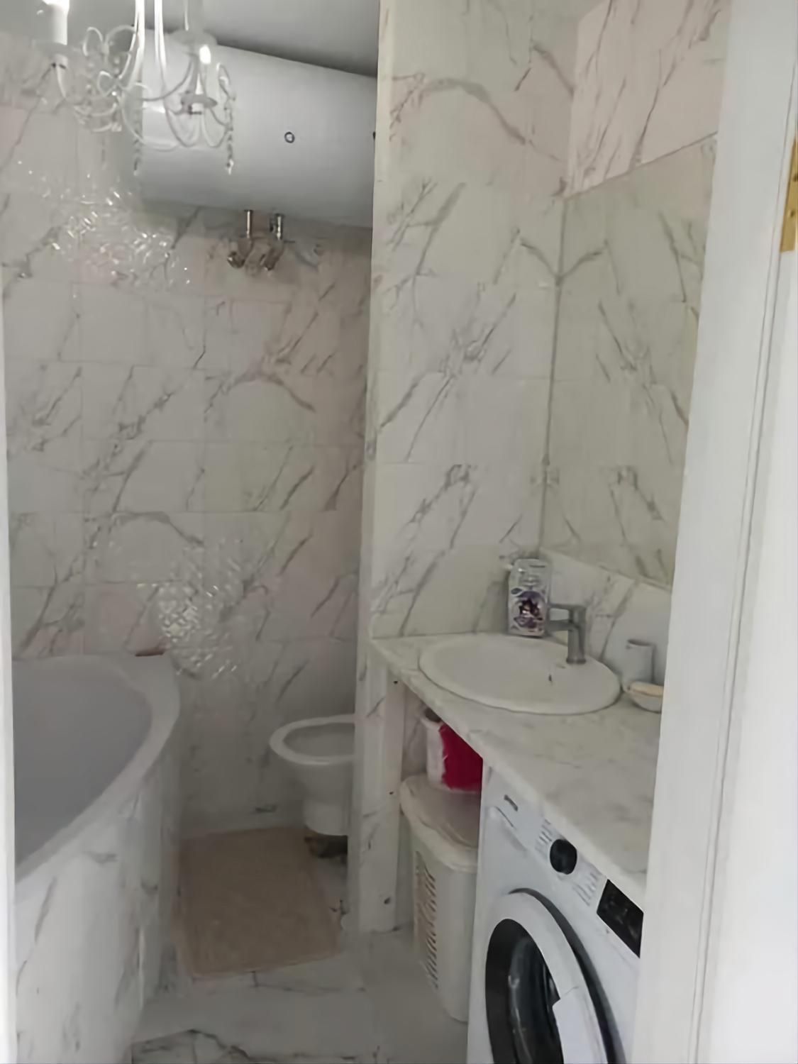 Продам 2-кім. квартиру на Олексіївці, ЖК Перемога-1, пр. Перемоги, 86