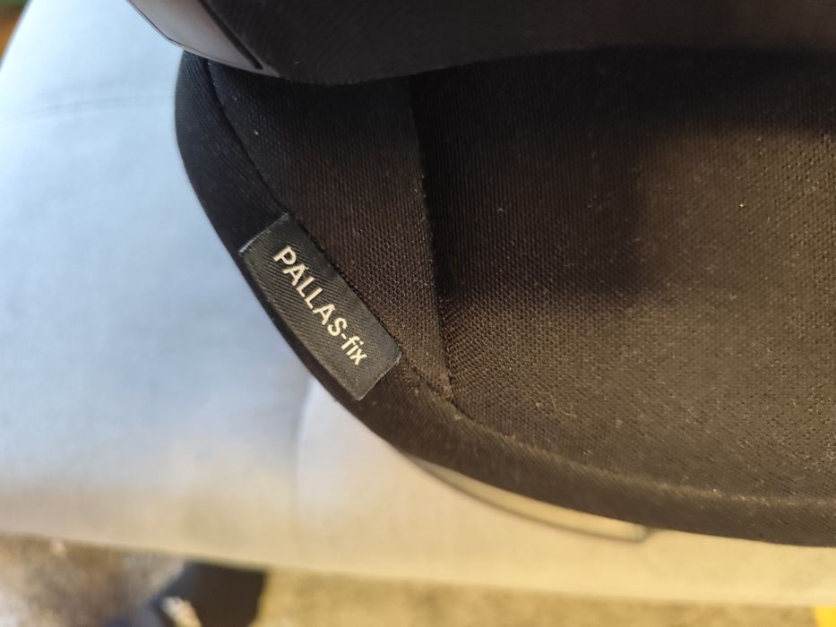 Fotelik Cybex Pallas-Fix 9-36 kg Pure black