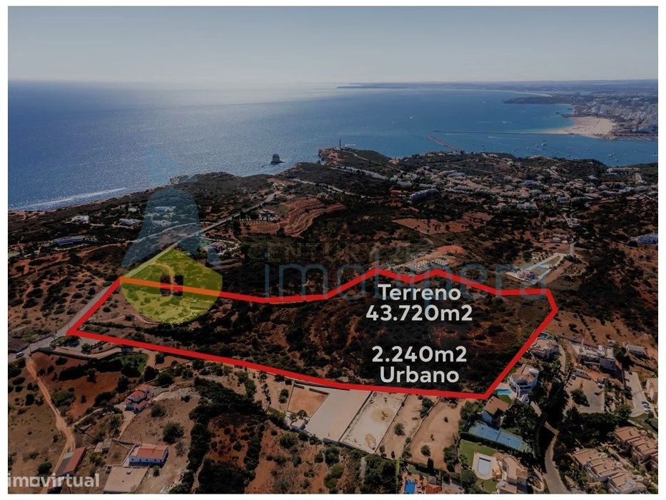 Terreno com ruína com vista desafogada sobre o mar para venda em Fe...