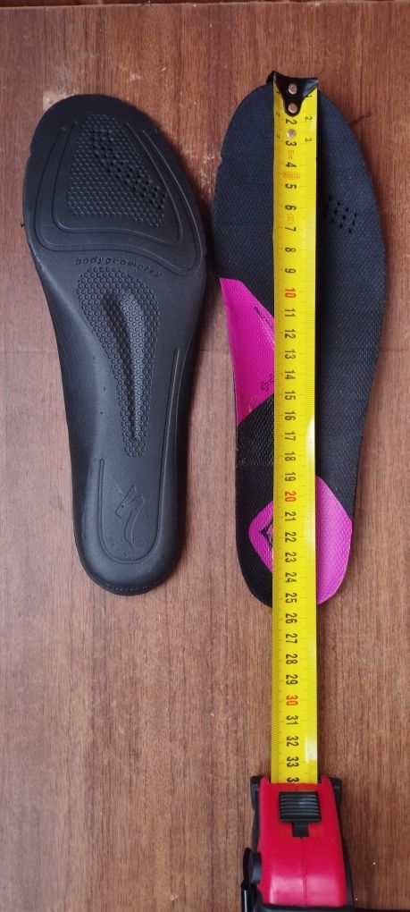 Specialized Spirita шосейне веловзуття 40 розміру(25,5)