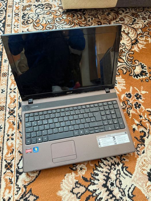 zestaw laptopow accept