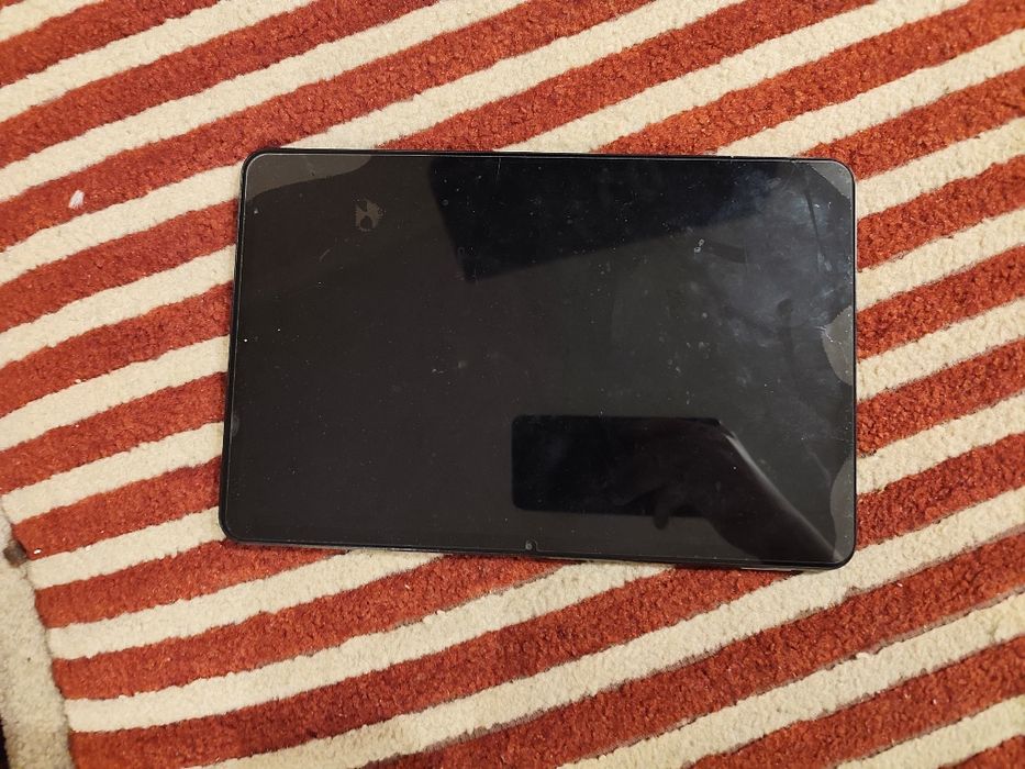 ПРОДАМ Xiaomi pad 6 6/128 +чехол