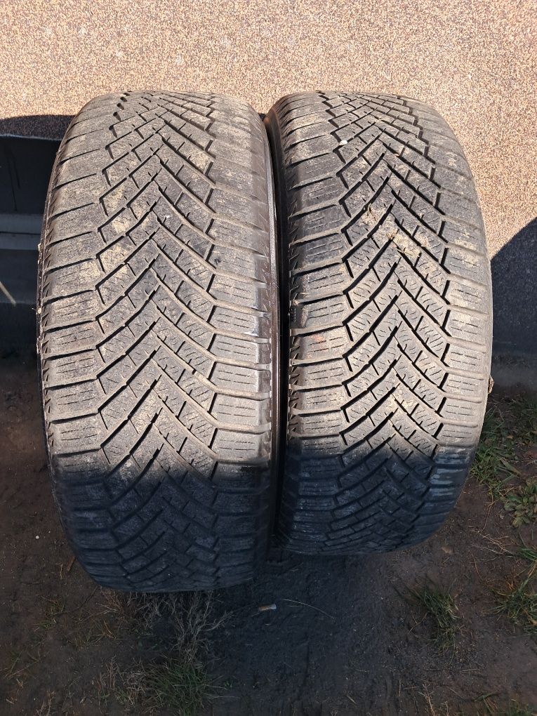 225/55 R18 102V M+S - Yokohama BluEarth WinterV906- 16/2023 - ~6,3mm