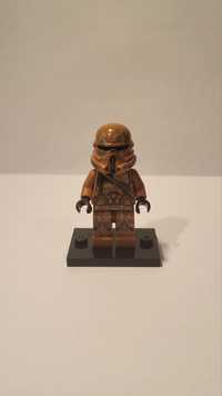 Clone Trooper (Phase 1) - Geonosis Camouflage, Scowl 75089