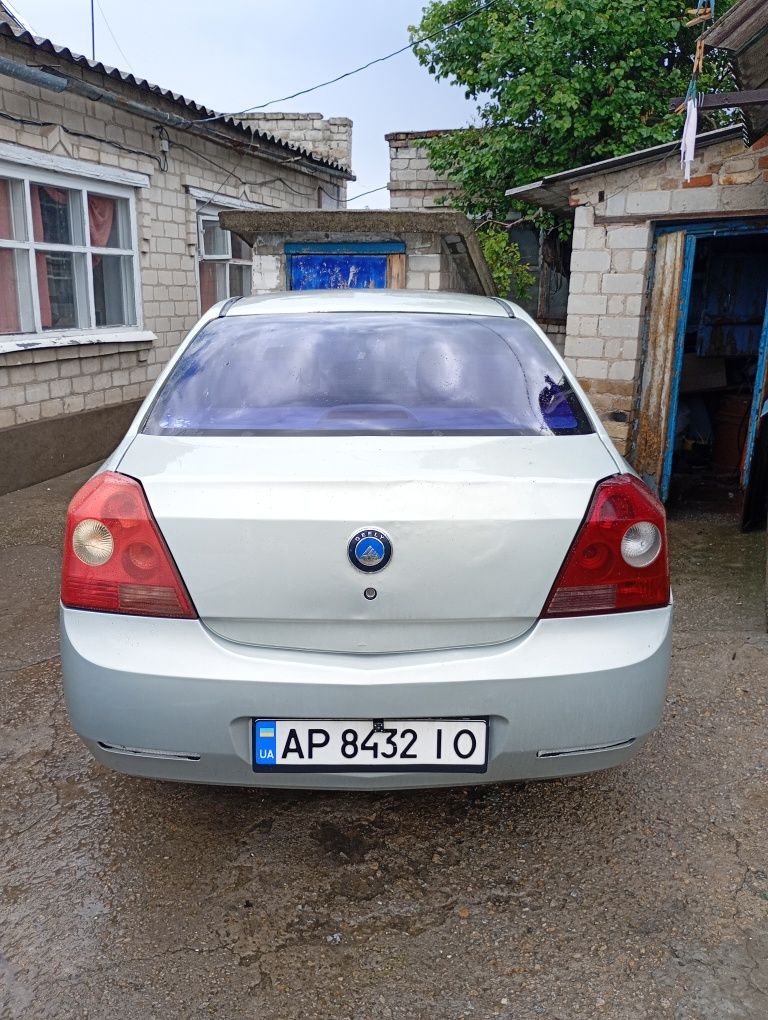 Авто Джили Geely MK