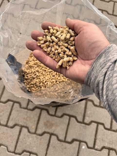 Pellet Pomorski wysoko kaloryczny - TRANSPORT
