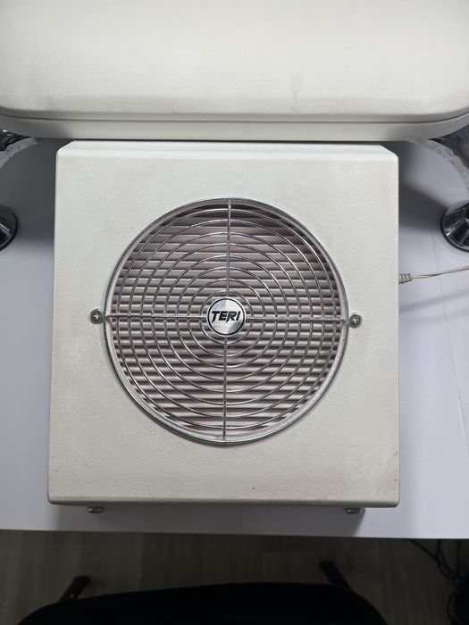 Витяжка для манікюра teri