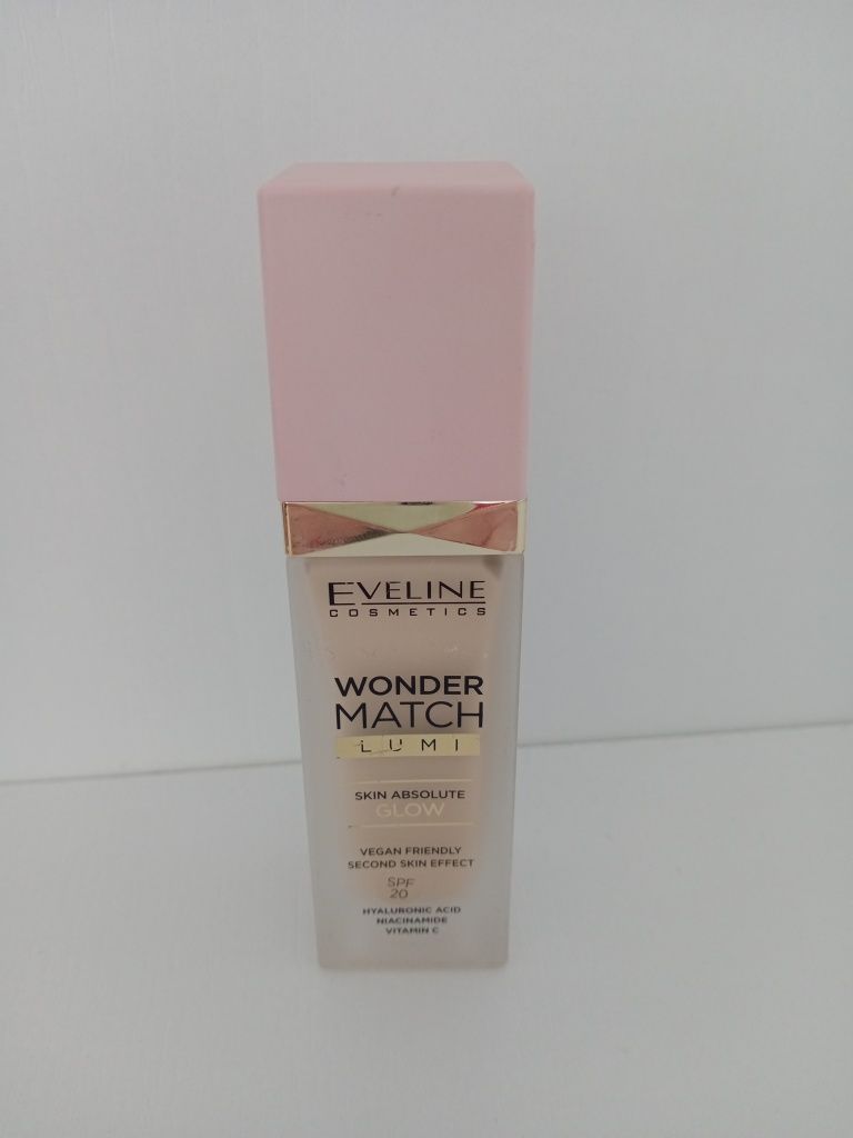 Eveline Wonder Match Lumi Podkład Rozświetlający 15 Natural Neutral