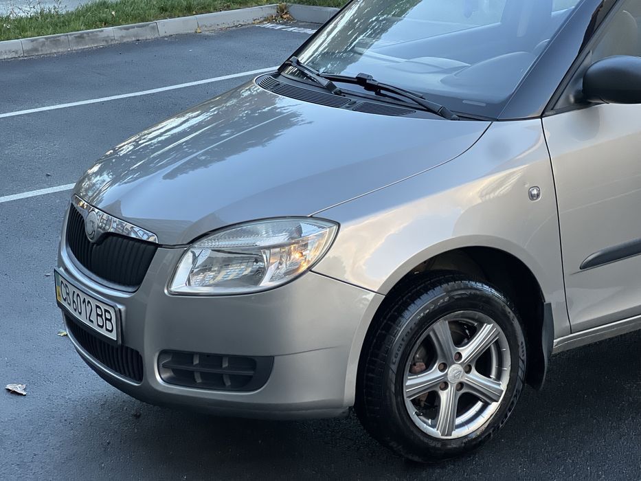 Skoda fabia 2 гарний стан