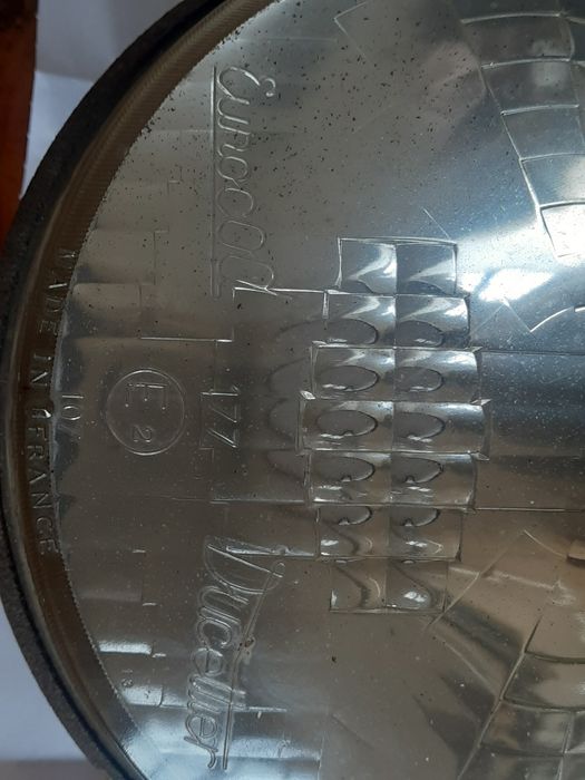 Stary francuski reflektor . Eunocod Duceller .