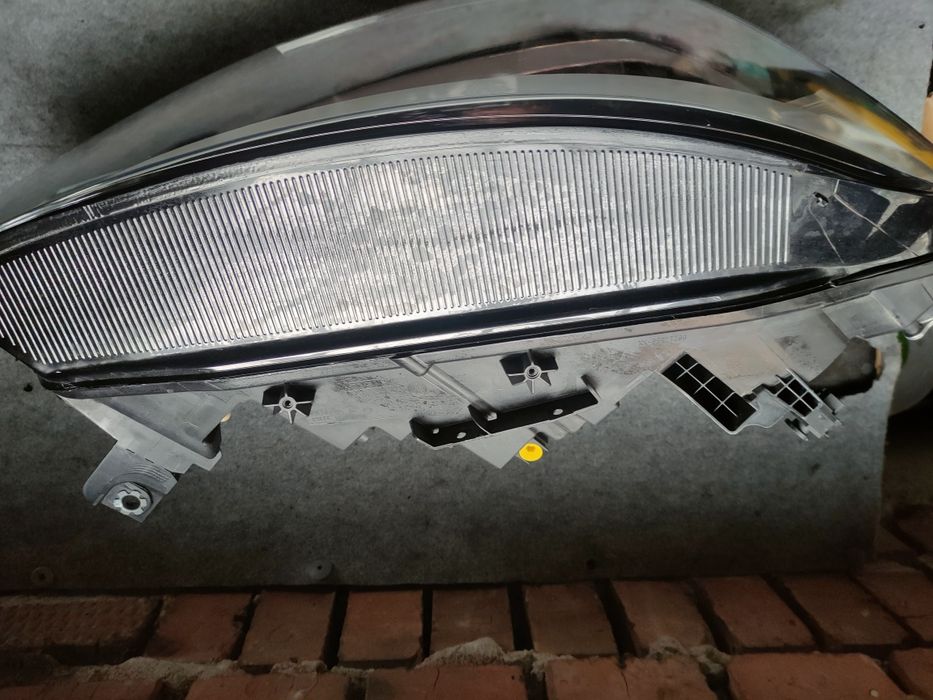 Фара лед Volkswagen ID 4