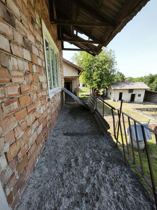 Продаж приватного будинку в селі Дережичі