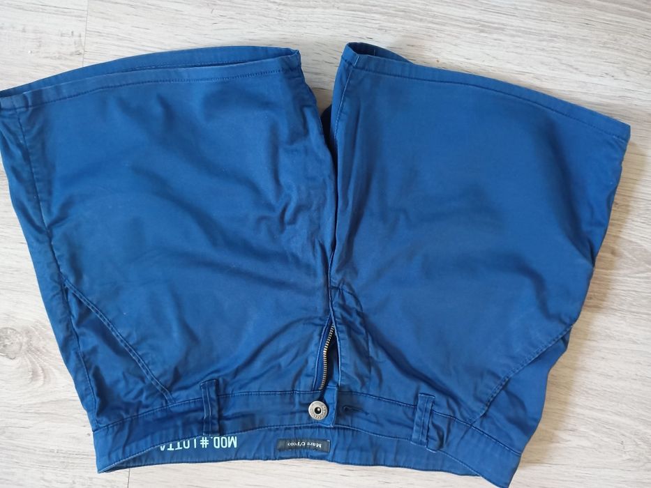 Krótkie spodenki szorty Marc O'Polo 36