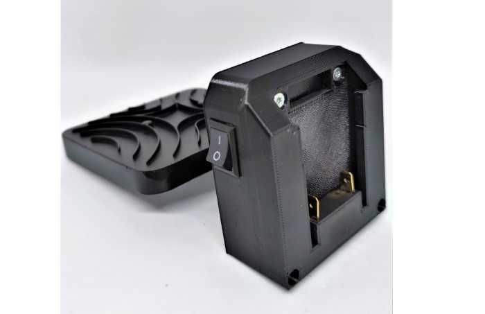 Lampa latarka na baterie akumulator YATO 18V