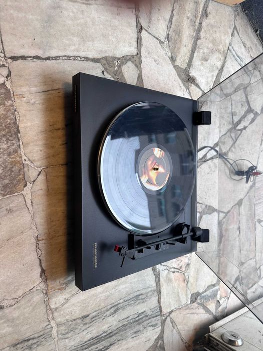 Gramofon Marantz tt-42