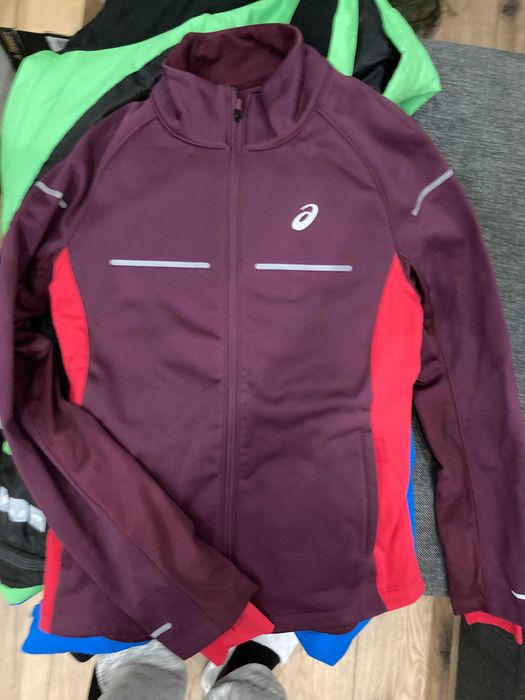 Zimowa kurtka do biegania Asics rozm. XS