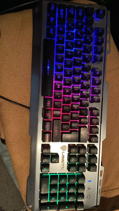 teclado langtu com leds
