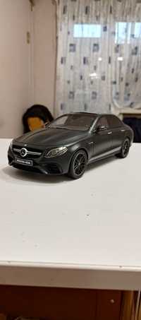 Масштабна модель  Mercedes E63S Edition One 1/18