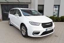 Wynajem Chrysler Pacifica Limited z gazem BUS minivan 7 osobowy