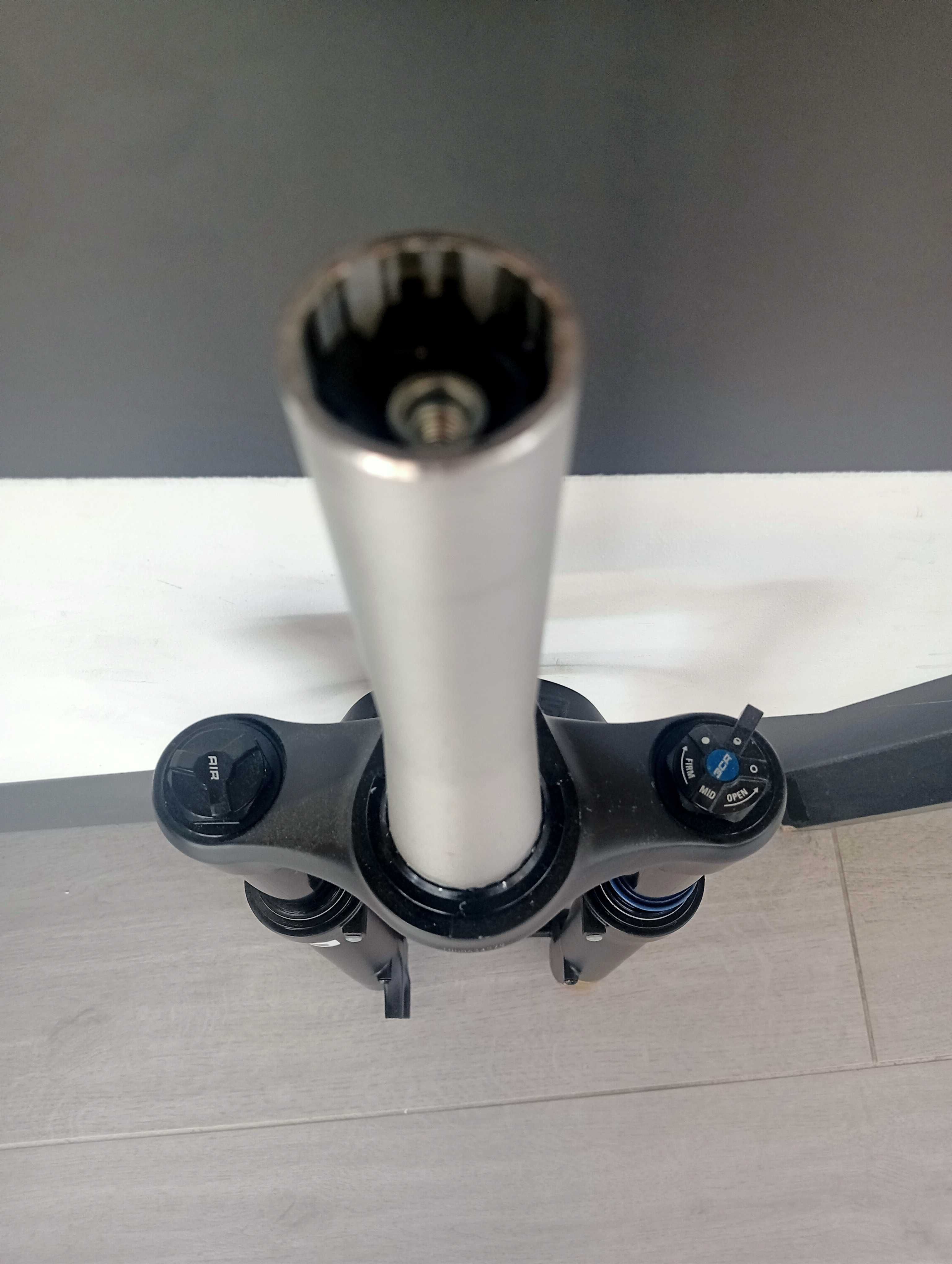 Amortyzator SR SUNTOUR MOBIE 35 Taper AIR BOOST 100