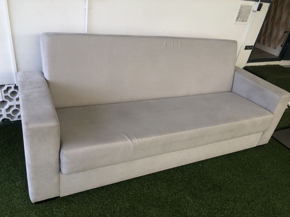 Vendo sofa  cinza clarinho