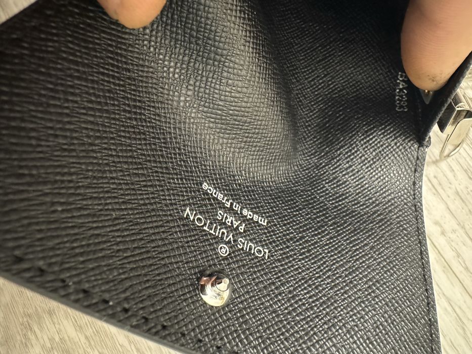 ключница Louis Vuitton Etui 6 Clés из канвы Damier Graphite.