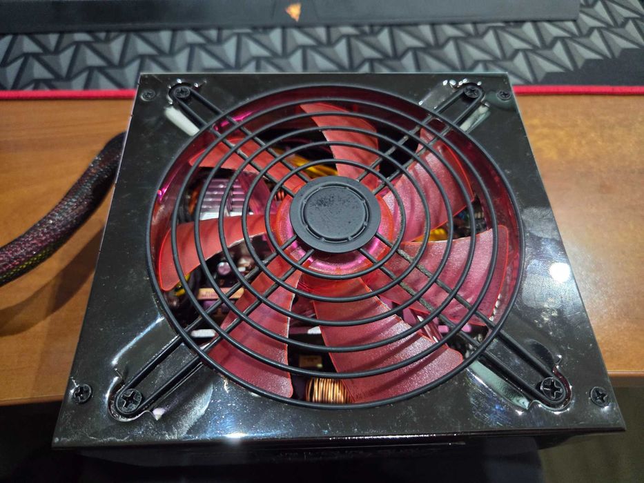 Fonte Aliementação 1000W