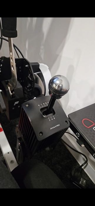 Fanatec clubsport shifter sq v1.5 LER DESCRIÇÃO