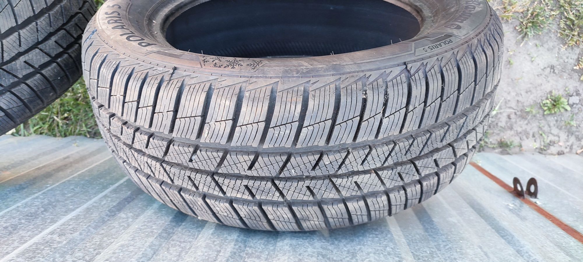 Opony zimowe Barum Polaris 5 215/55R16 HXL 2szt