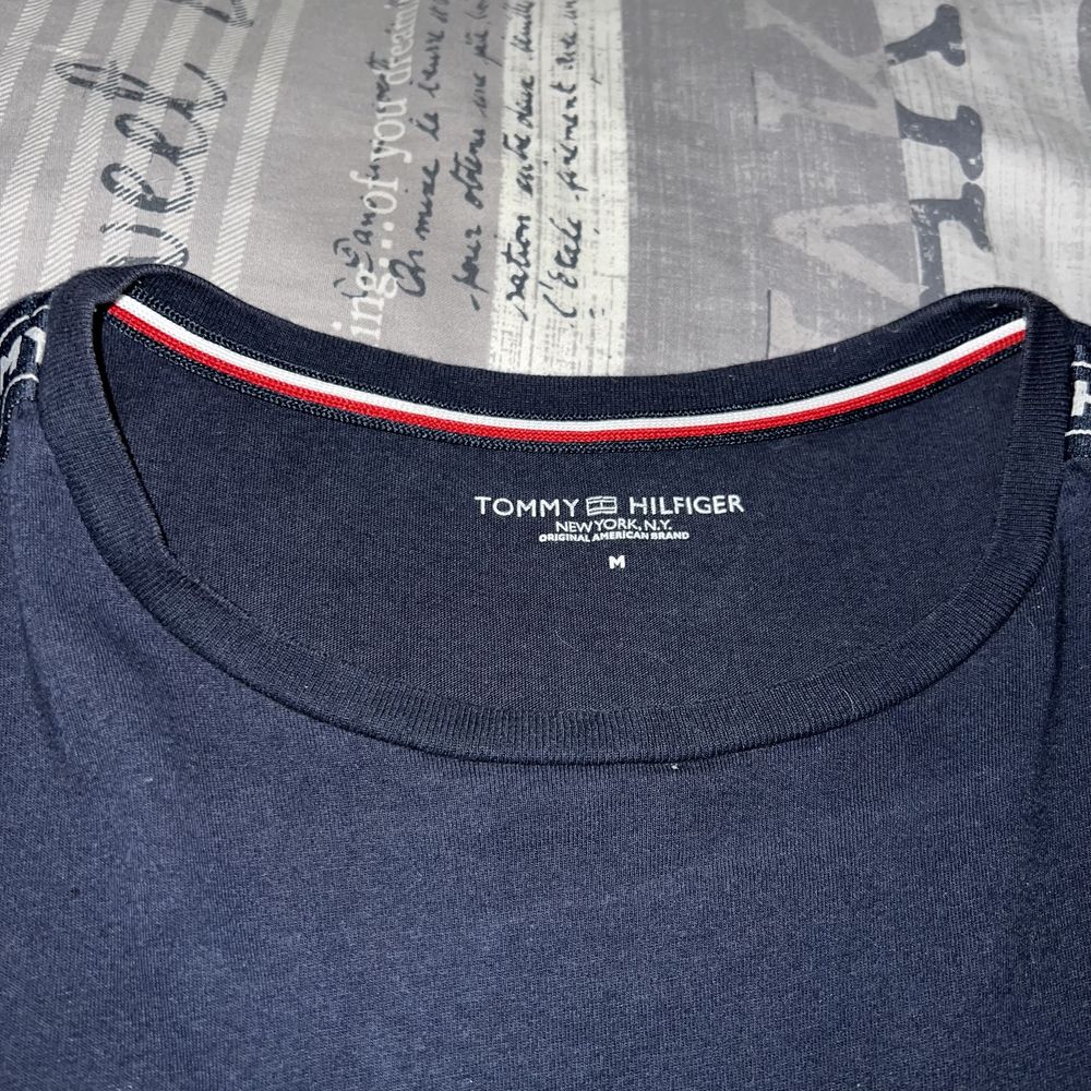 Koszulka Tommy Hilfiger - rozmiar M