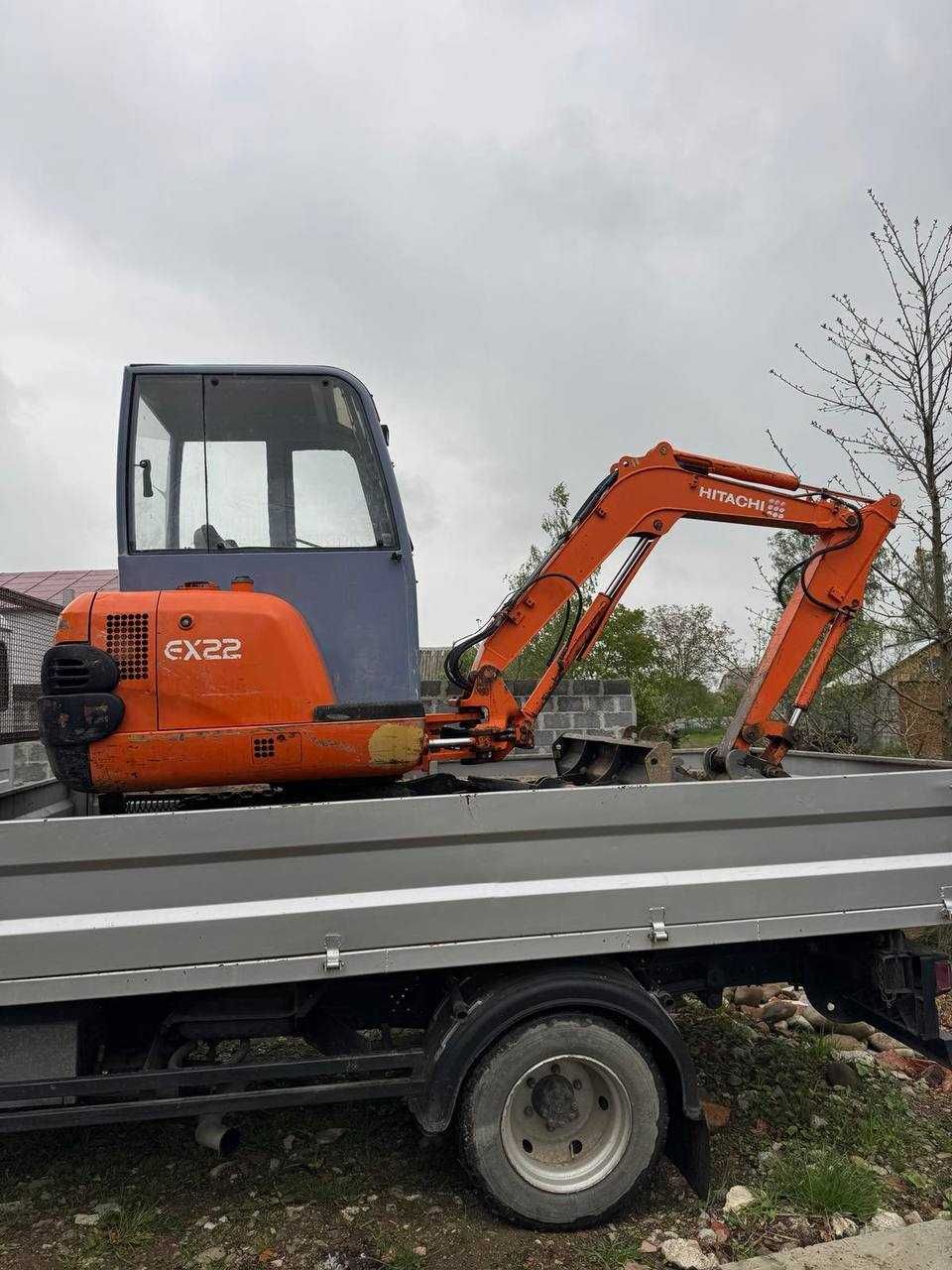Послуги міні екскаватора Hitachi 2.6т