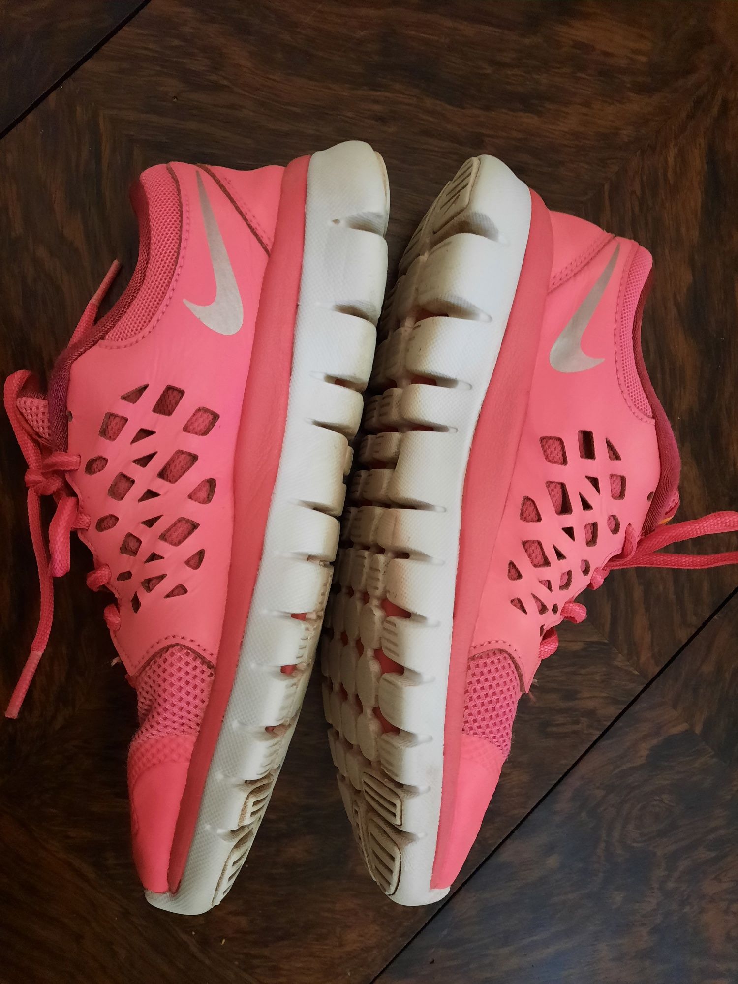 Buty sportowe Nike,rozm.36,5