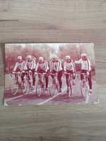 Pocztówka kolarska drużyna na XXVI wyścigu pokoju