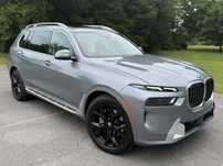 2023    BMW   X7