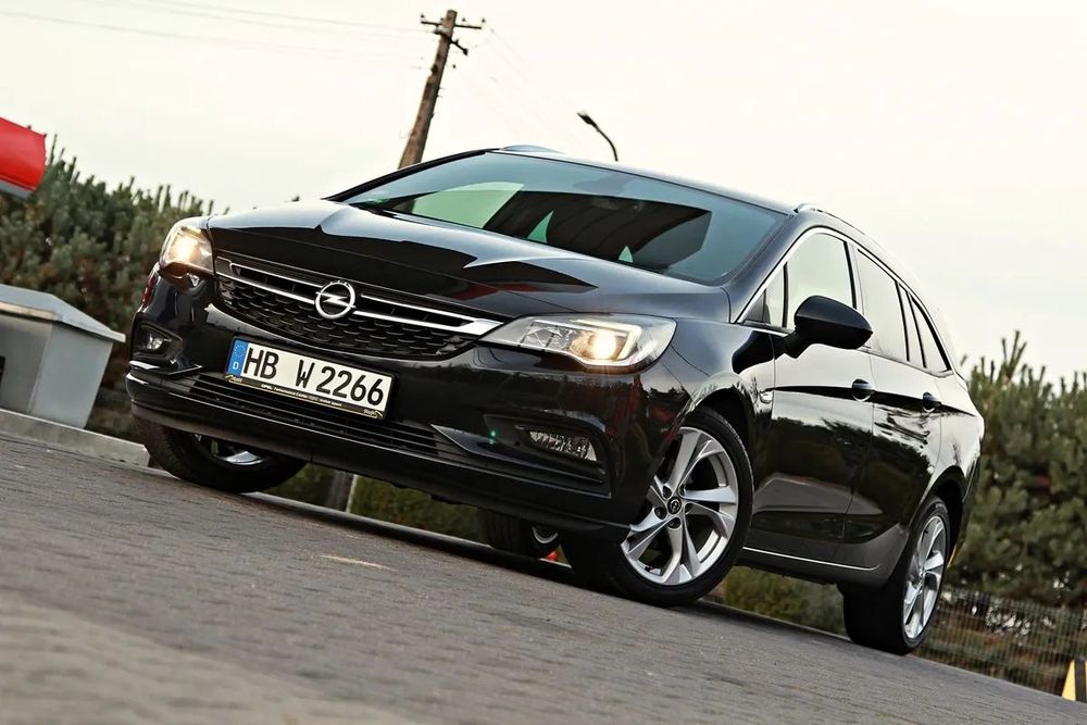 Opel Astra * Opel Astra K * Sports Tourer *