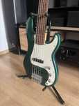 Gitara Basowa Squier Standard Precision Bass V Green Metallic