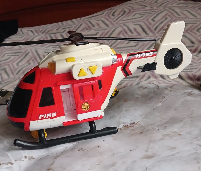 Пожежний вертоліт "Щенячий патруль "