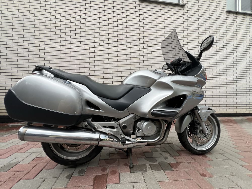 Honda NT 650 V Deauville