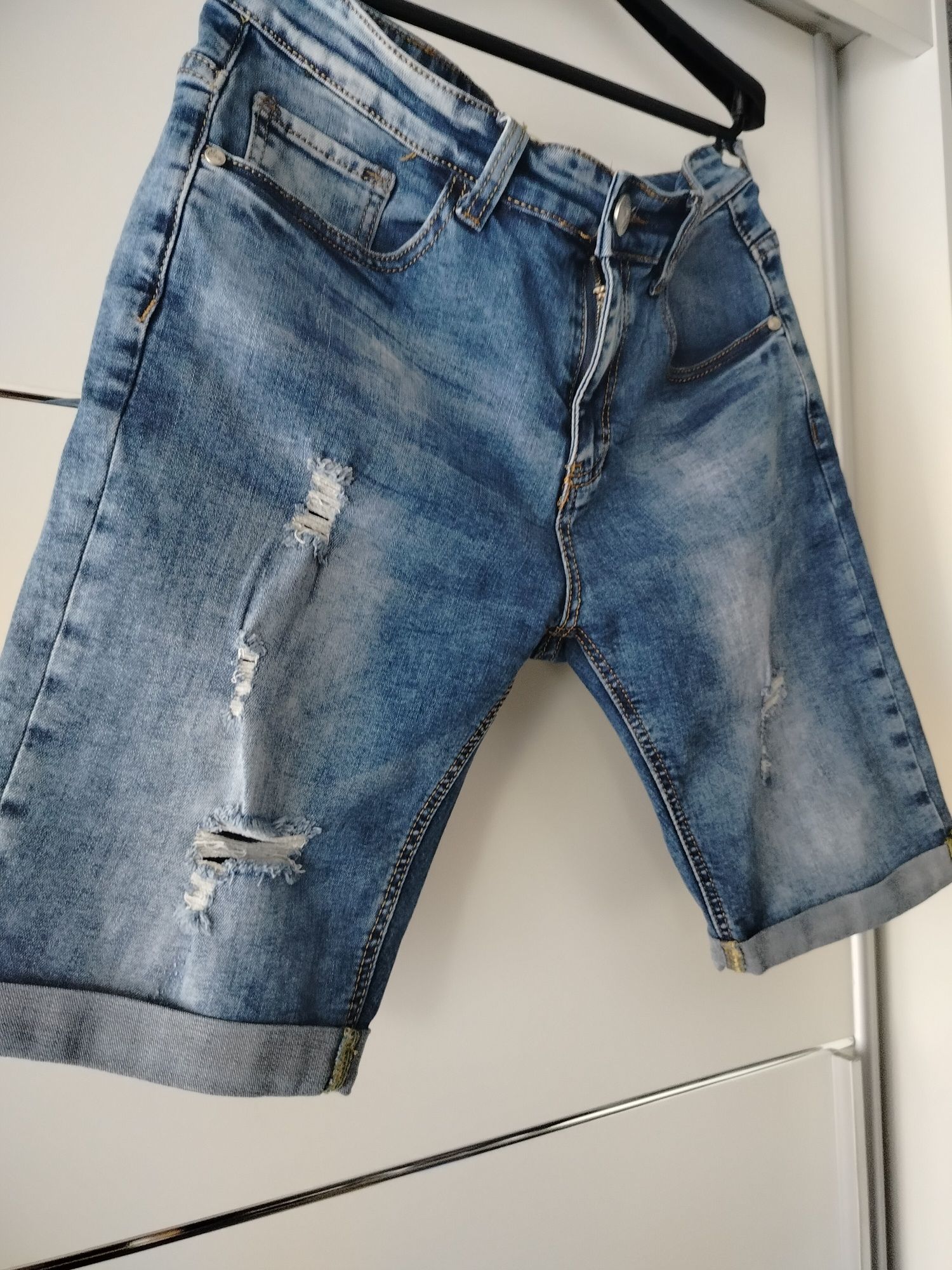 Spodenki damskie jeansowe m.sara 38/40